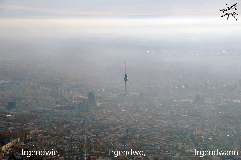 Deutsch:
Der Berliner Fernsehturm ragt über zarten Cirrostratus-Wolken, während die Stadt darunter in sanften Tönen verblasst. Ein Moment zwischen Aufbruch und Erinnerung.
English:
The Berlin TV tower rises above soft Cirrostratus clouds as the city below fades into muted tones. A moment between departure and memory.