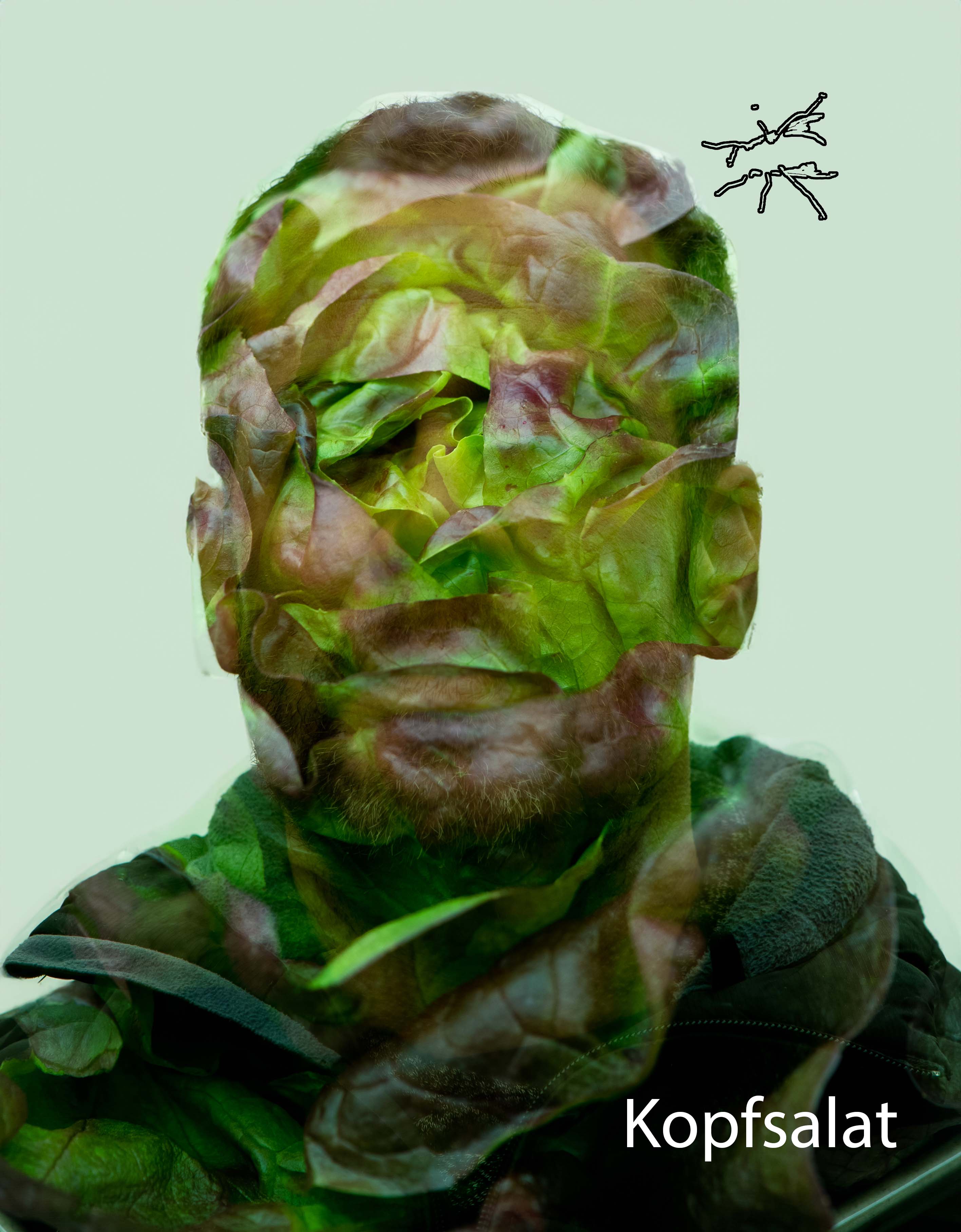 Lippen, Ohren, Haare – klar gezeichnet, doch der Rest verschwimmt in krausen Salatblättern. Das Gesicht scheint sich mit der Struktur des Salats zu verweben, als würde das Gemüse einen Schleier über die Züge legen. Licht und Schatten spielen mit der Wahrnehmung, das Porträt wirkt entrückt, fast wie eine flüchtige Erinnerung im Gegenlicht. Lips, ears, hair—sharply defined, while the rest dissolves into curly lettuce leaves. The face seems to merge with the texture of the salad, as if the greens were veiling the features. Light and shadow play with perception, making the portrait feel distant, almost like a fleeting memory caught in backlight.